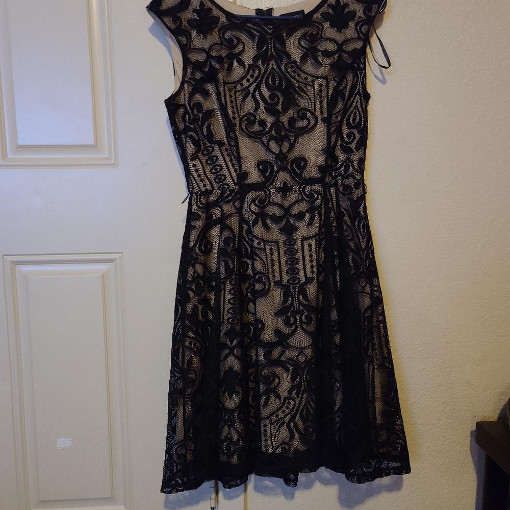 AUW beige and black lace cocktail dress